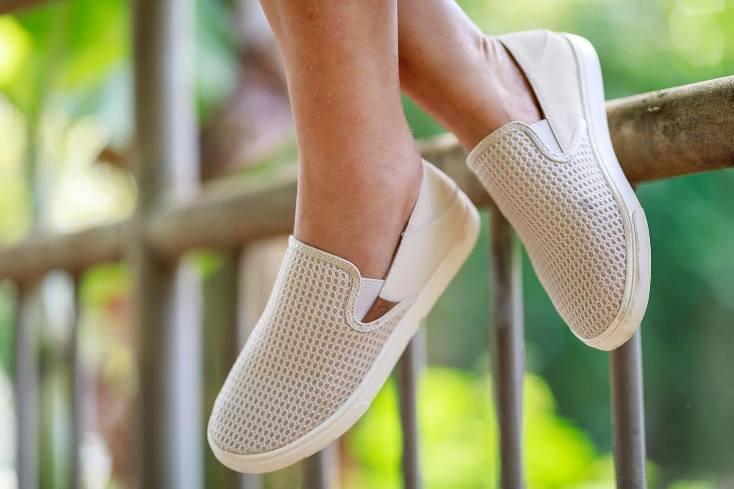 Pehuea Women'S Slip on Sneakers, Casual Everyday Shoes with Easy on & off Design, Breathable Mesh & Drop-In Heel, All-Day Comfort & Support